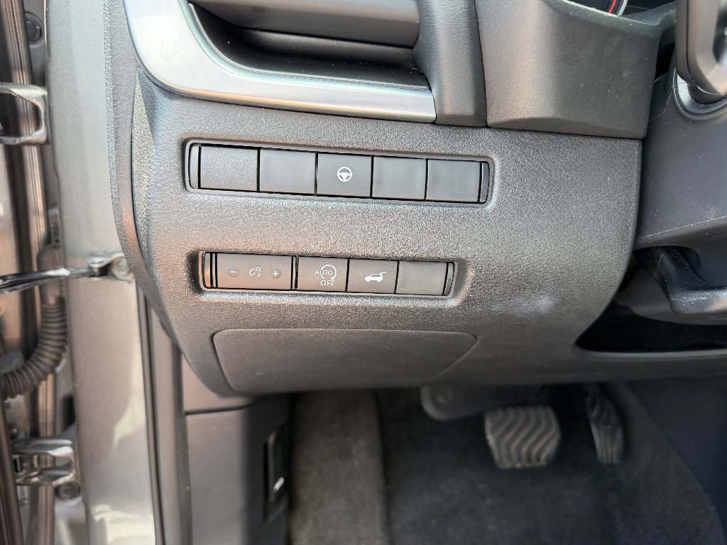 2024 Nissan Rogue SV - Photo 19