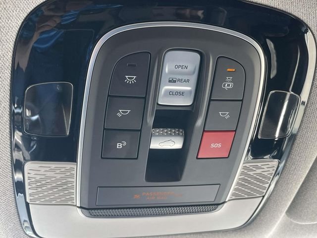 2023 Hyundai Palisade Limited - Photo 21