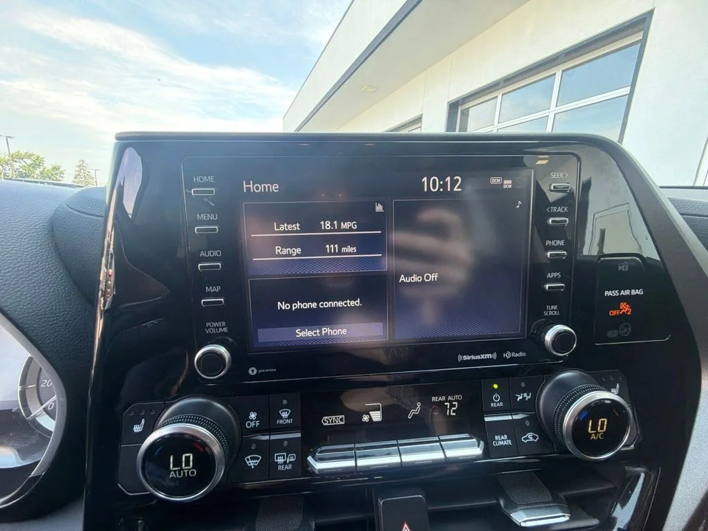 Used 2022 Black Toyota XLE image 26