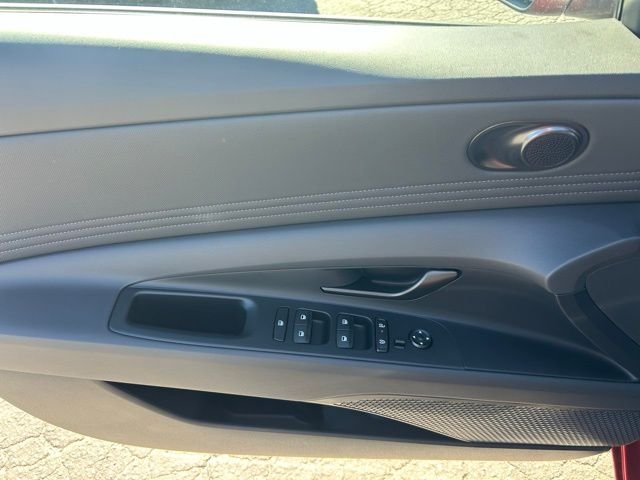 2026 Hyundai Elantra SEL - Photo 11