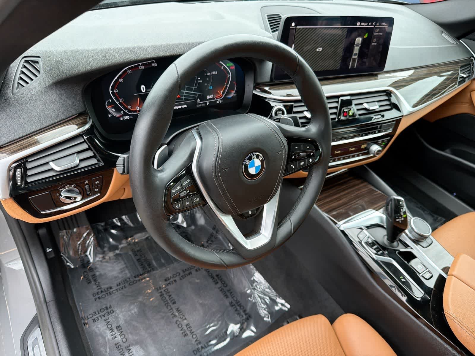 Used 2021 Bernina Grey Amber Effect Metallic BMW 530i xDrive image 10