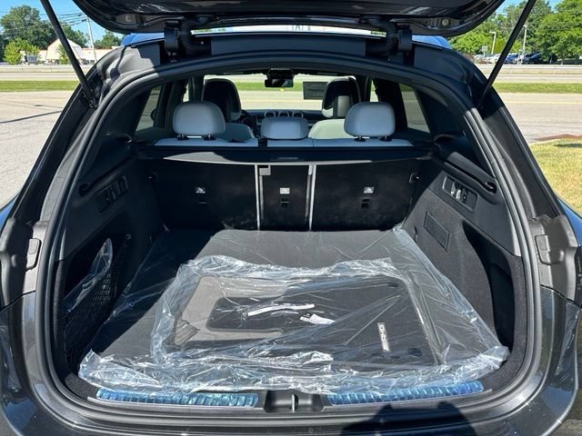 New 2026 Graphite Grey Metallic Mercedes-Benz GLC 300 image 71