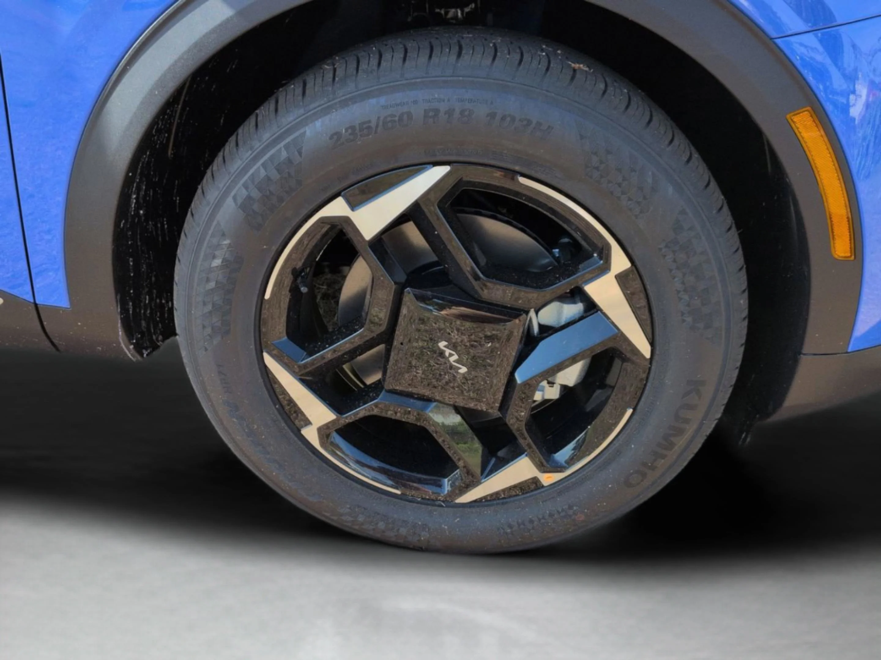 New 2026 Nebular Blue Kia EX image 32