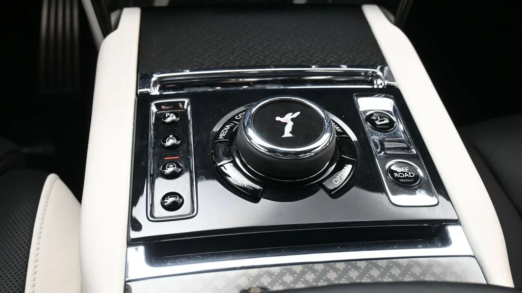 Certified Used 2022 White Rolls-Royce Black Badge image 19