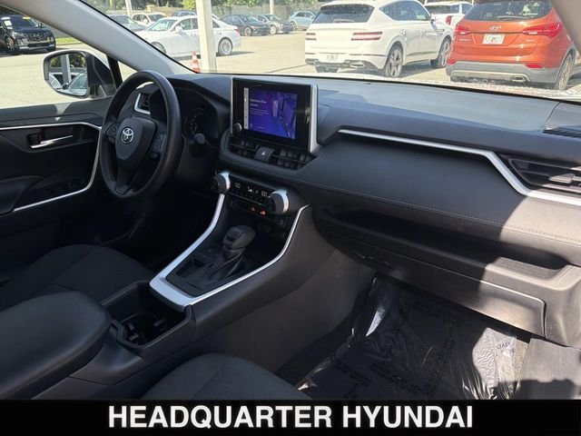 Used 2023 White Toyota XLE image 26