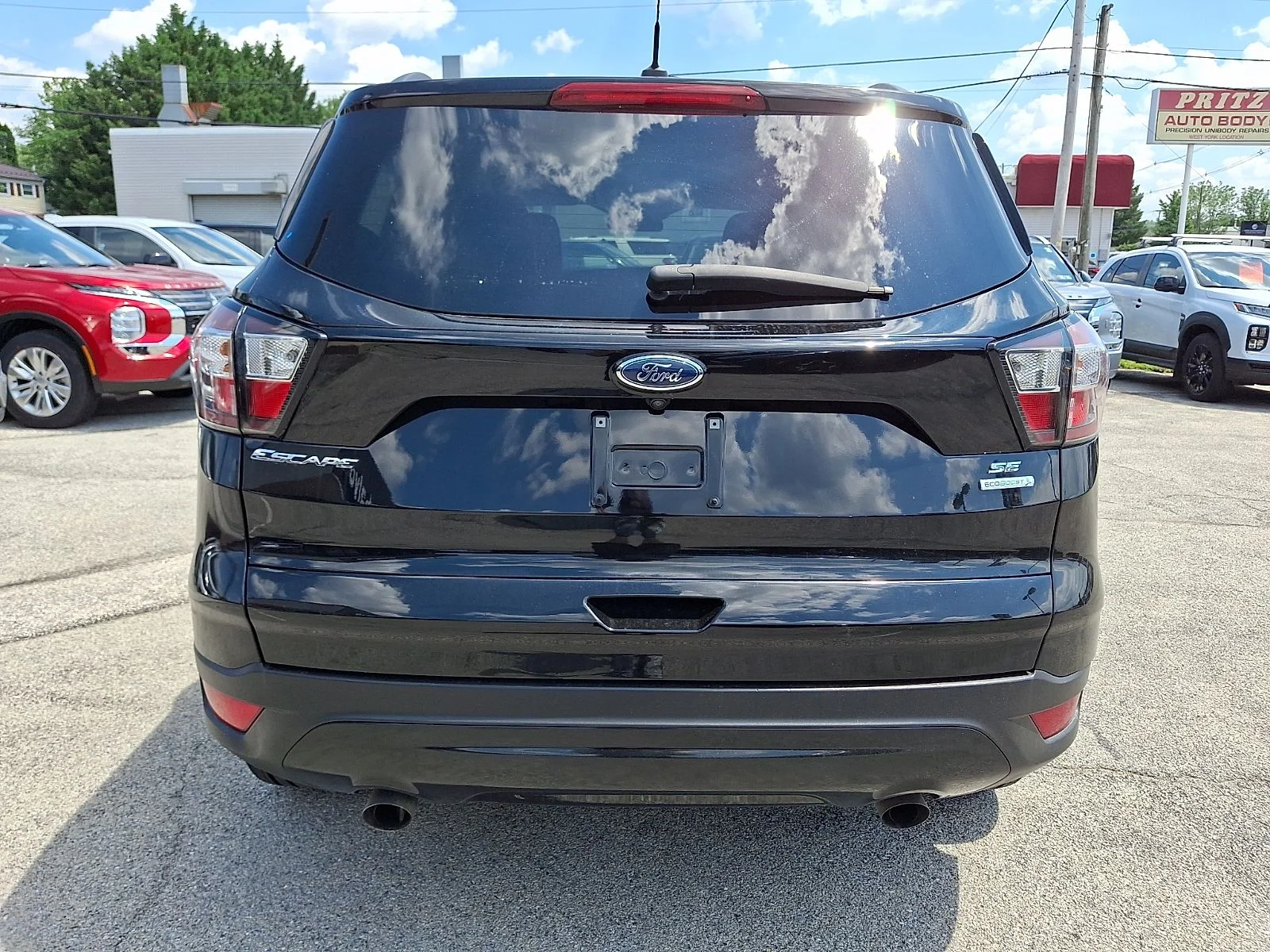 Used 2018 Black Ford SE image 6