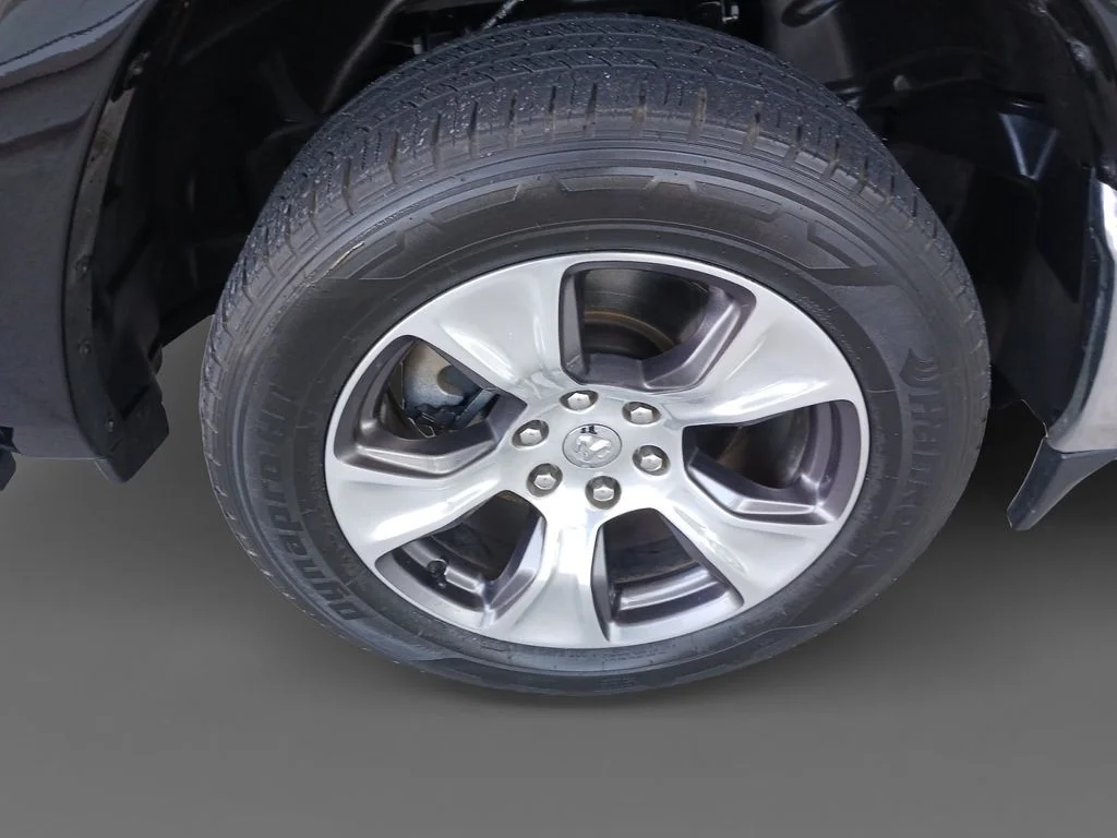 Used 2021 Black Ram Laramie image 16