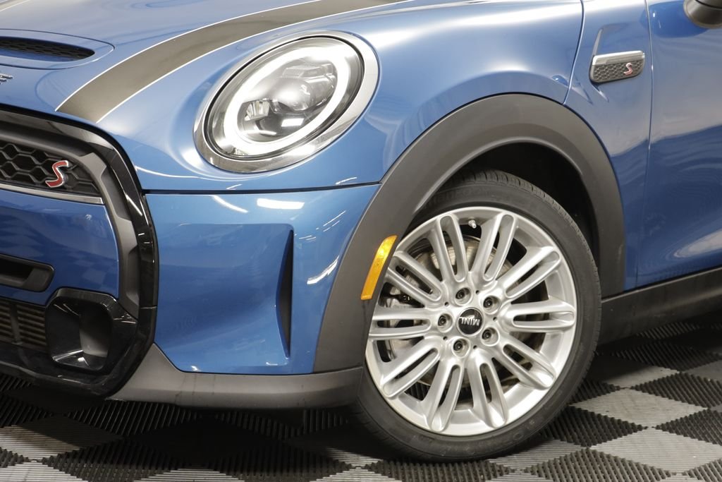 Certified Pre-Owned 2023 MINI Cooper S FWD Signature in Naperville