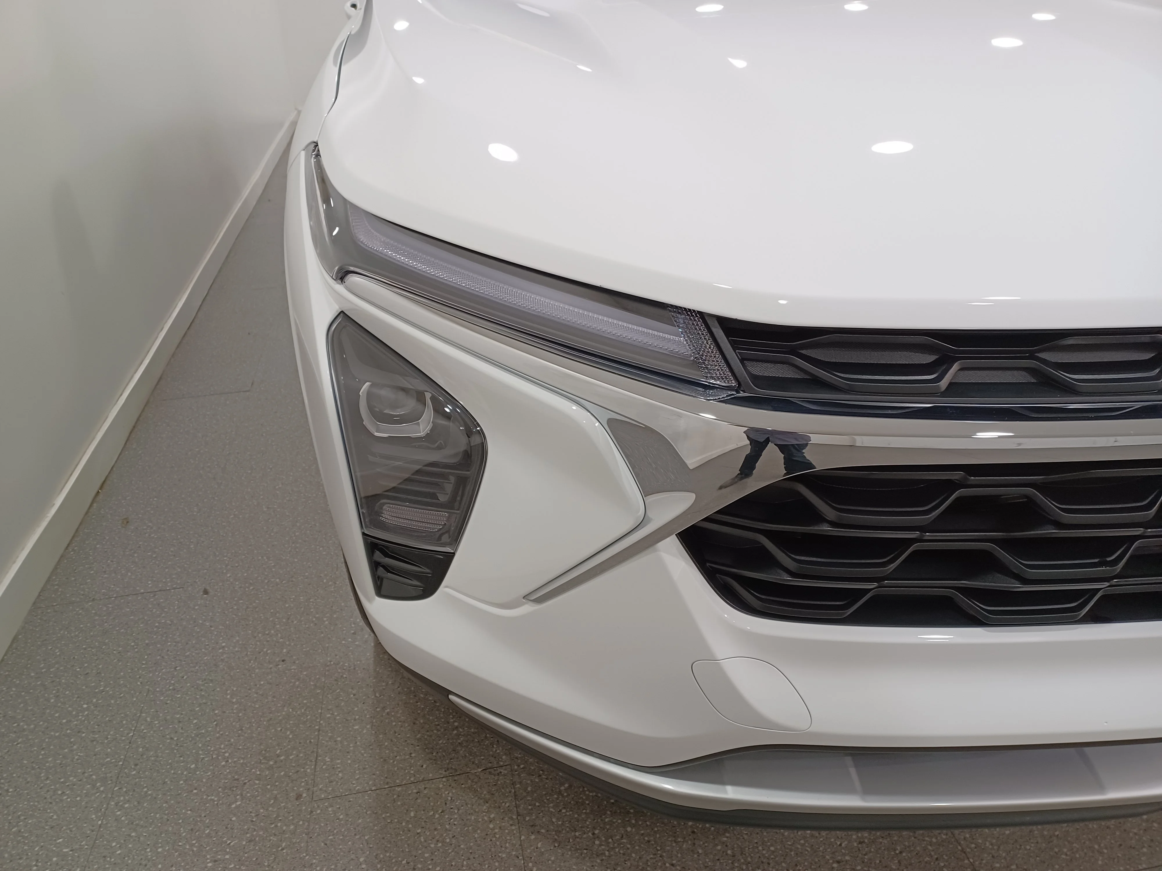 Certified Used 2026 White Chevrolet LT image 4