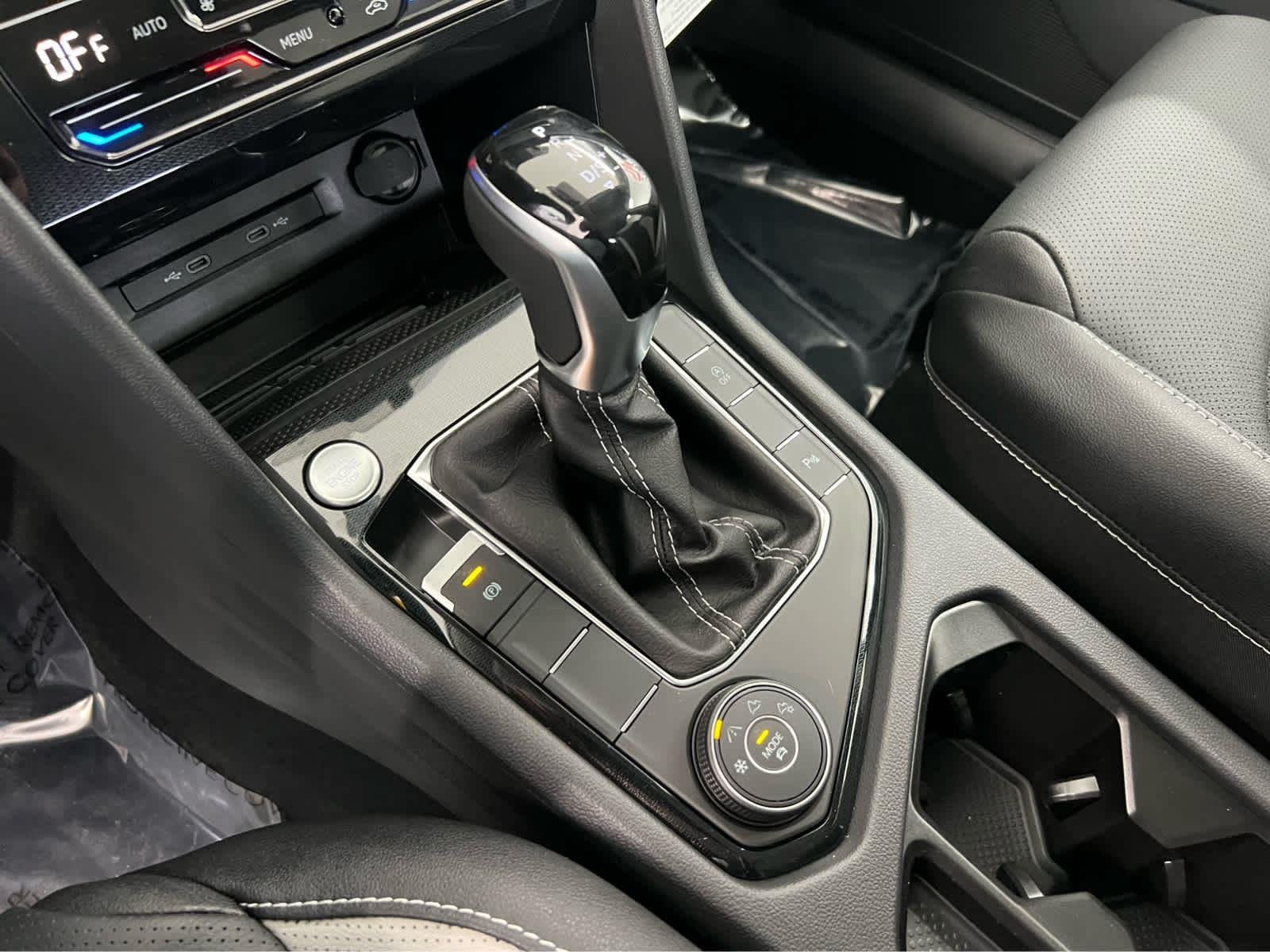 New 2026 Platinum Gray Metallic Volkswagen SEL image 19
