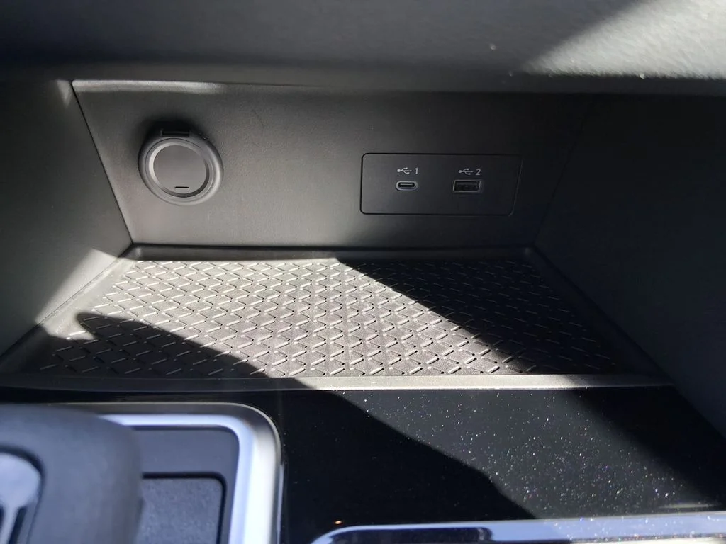 2026 Nissan Pathfinder SV - Photo 18