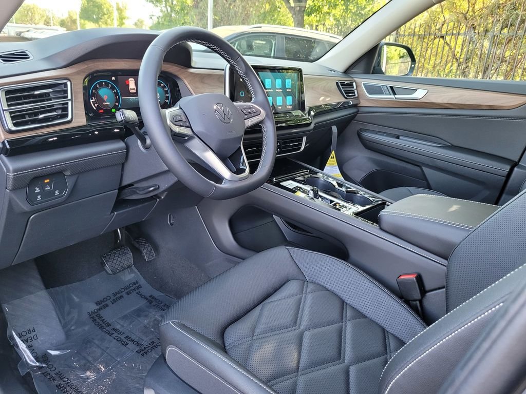 New 2026 Gray Volkswagen 2.0T SE w/Technology image 10