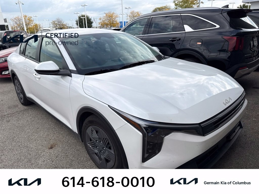 Used 2026 White Kia LX image 7