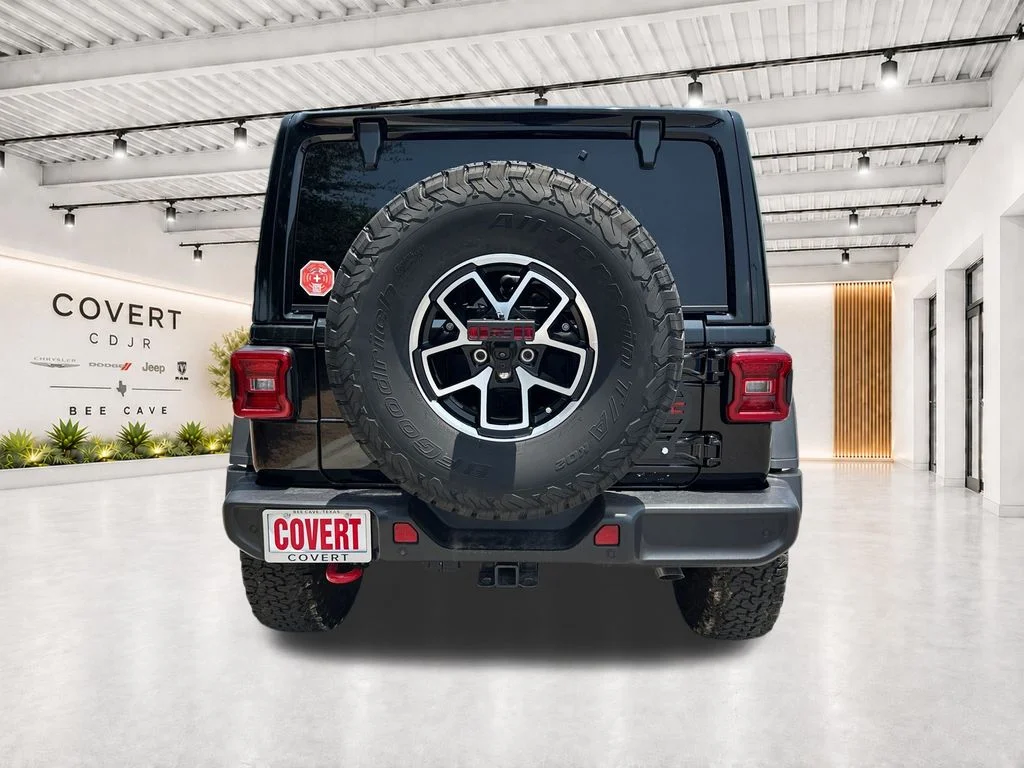 New 2025 Black Clear-Coat Exterior Paint Jeep Rubicon image 10