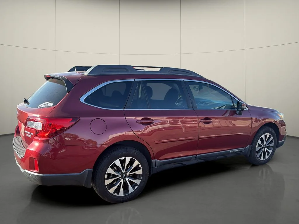 Used 2017 Red Subaru 2.5i image 7