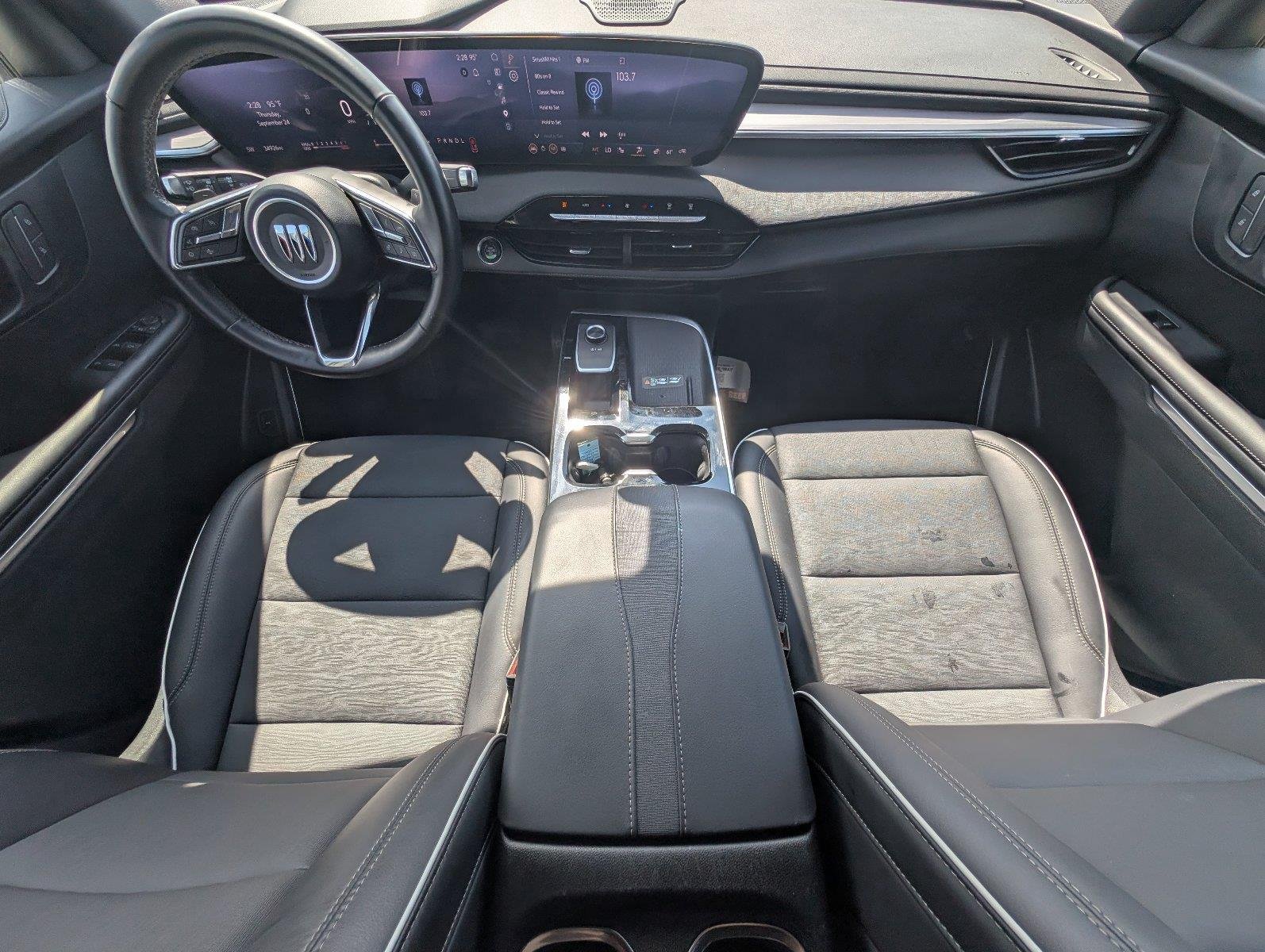 Used 2026 Summit White Buick Preferred image 34