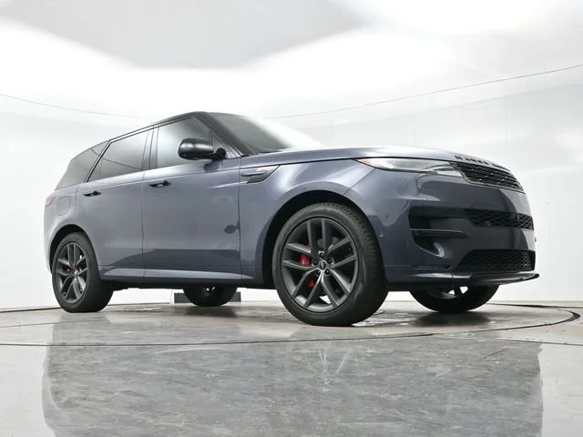 Used 2024 Varesine Blue Metallic [blue] Land Rover Dynamic SE image 25