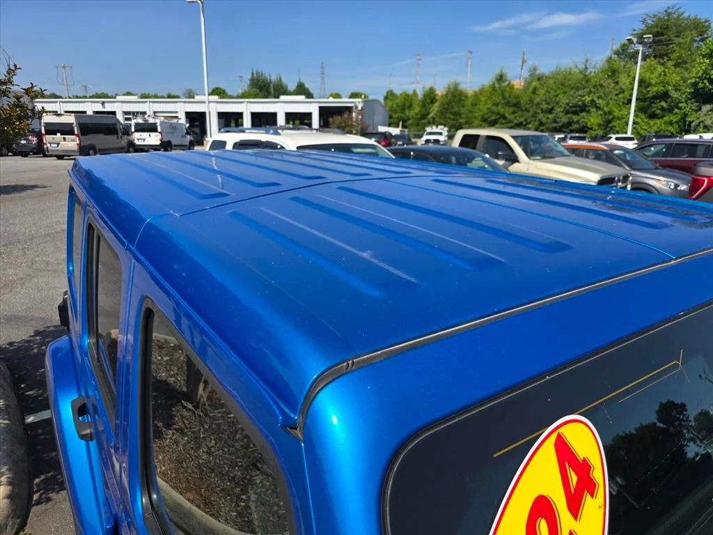 Used 2024 Blue Jeep Sahara image 15