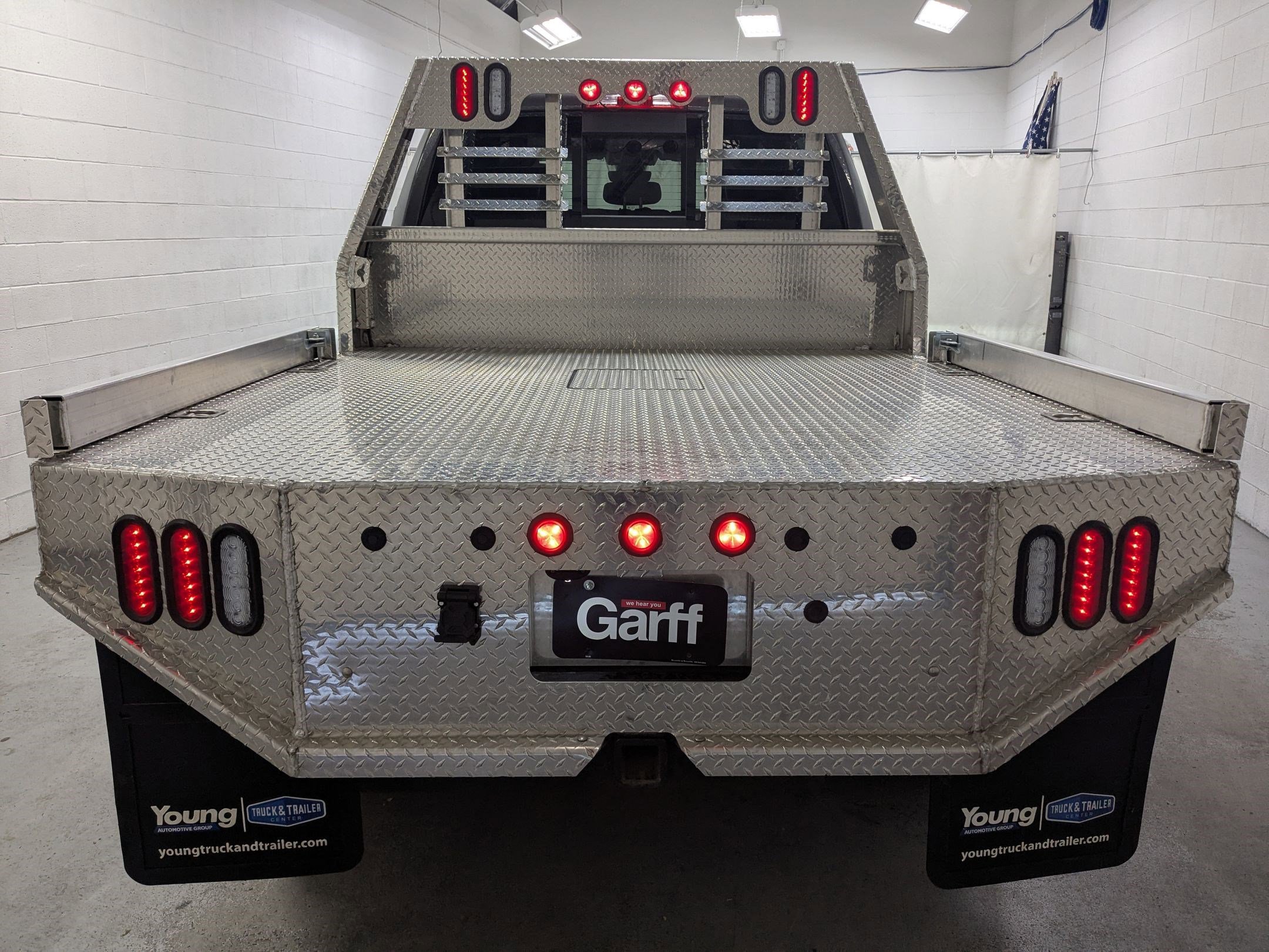 Used 2022 Granite Crystal Metallic Clearcoat Ram Laramie image 5