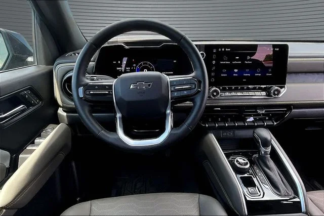 Used 2025 Black Chevrolet ZR2 image 9