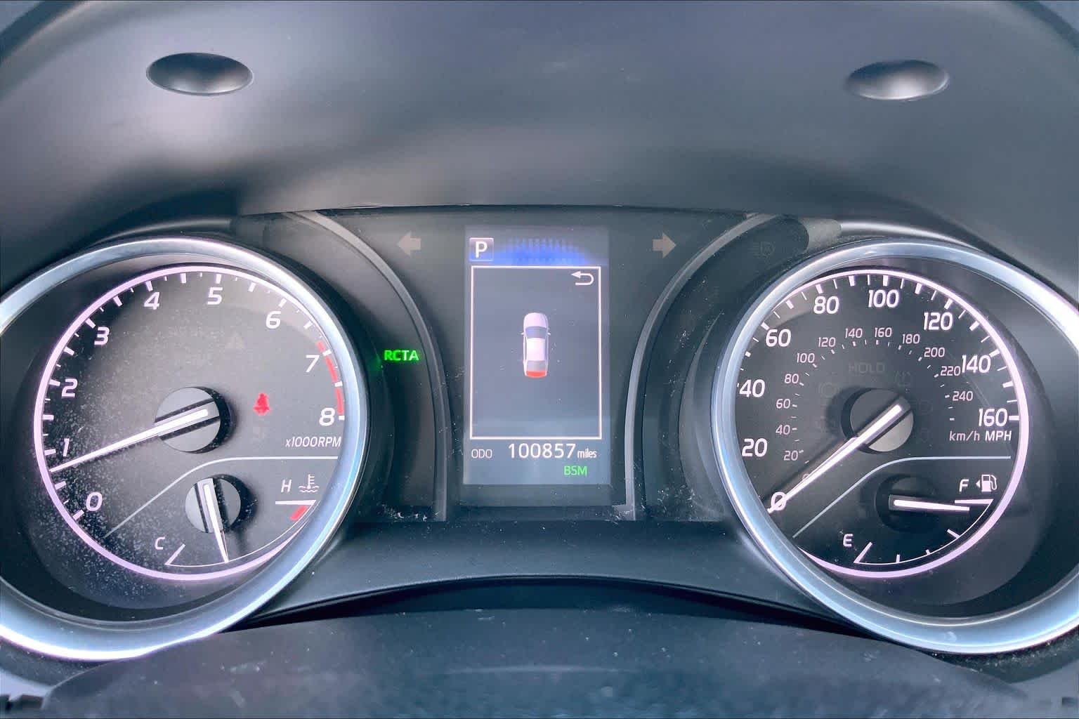 Used 2018 Galactic Aqua Mica Toyota SE image 25