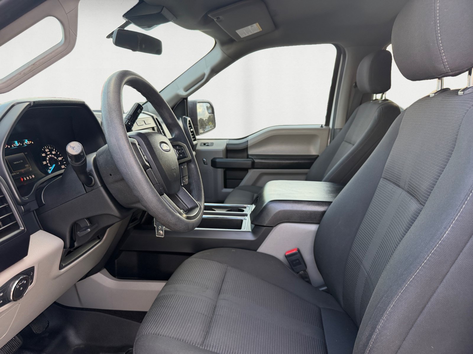 Used 2019 Oxford White Ford XL image 10