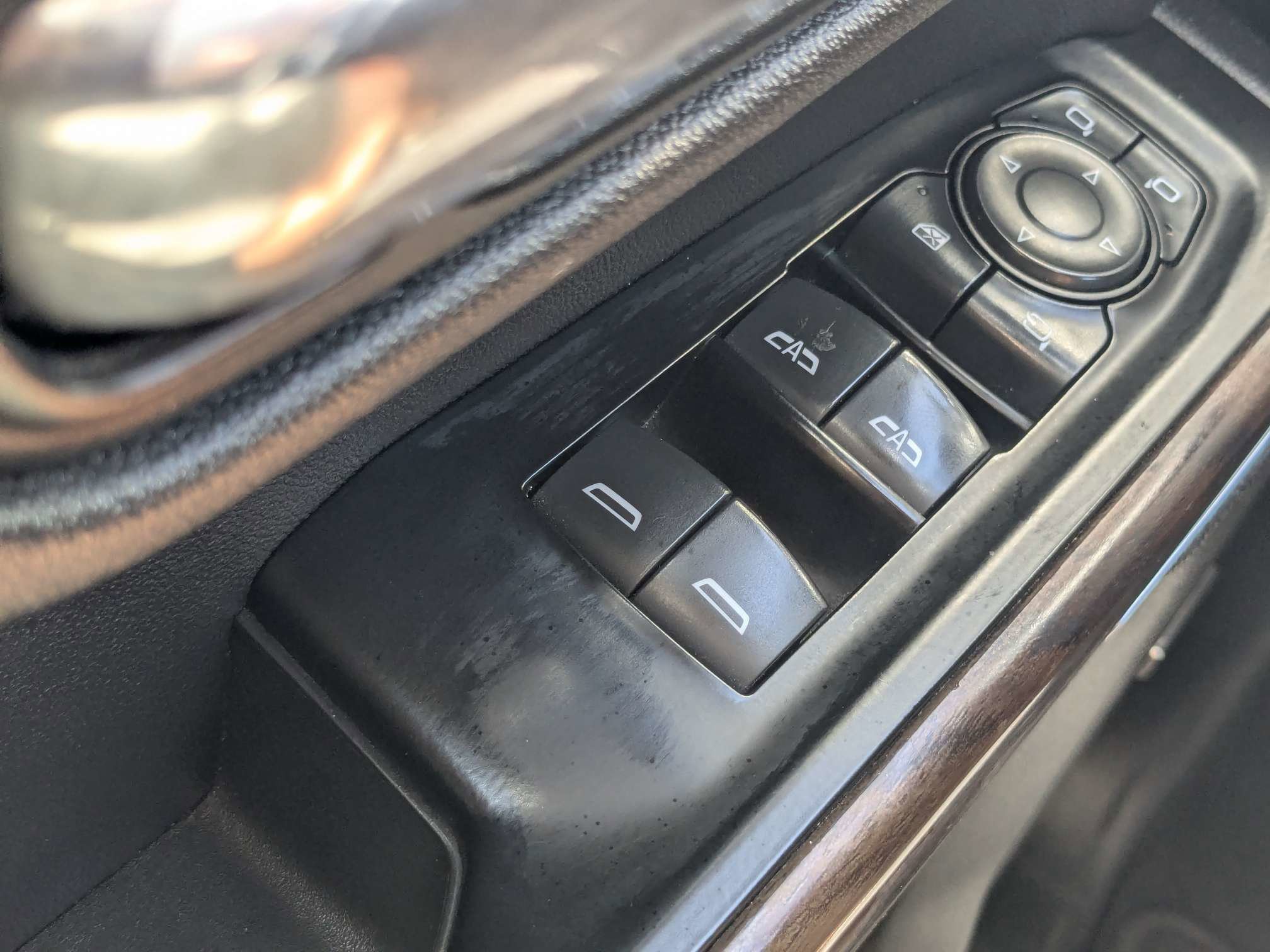 Used 2019 Smokey Quartz Metallic GMC SLT image 36