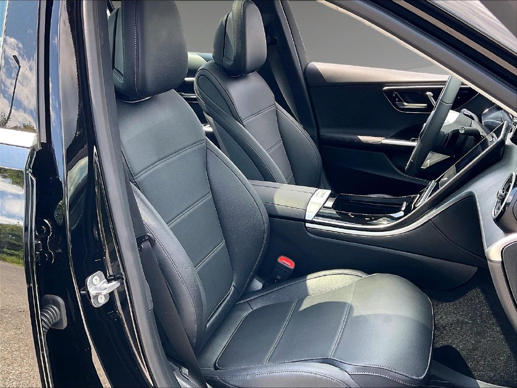 Used 2026 Black Mercedes-Benz C 300 image 10