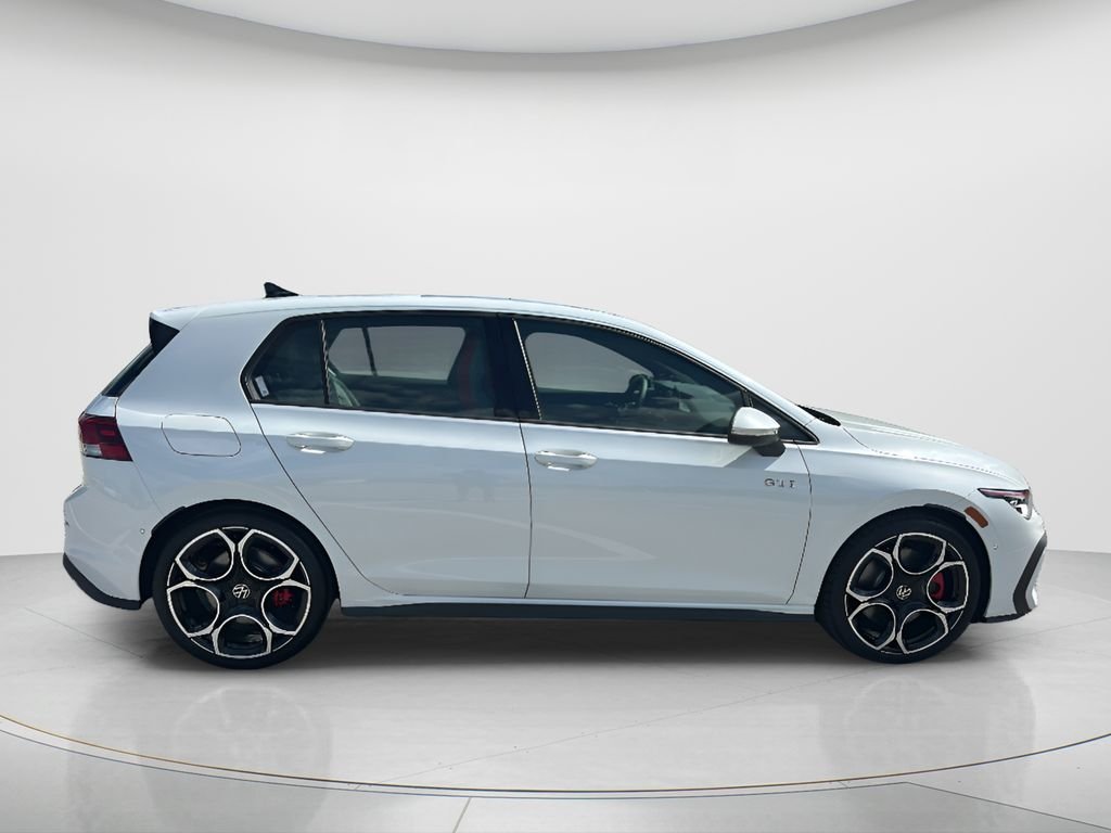 New 2026 Opal White Pearl Volkswagen Autobahn image 4
