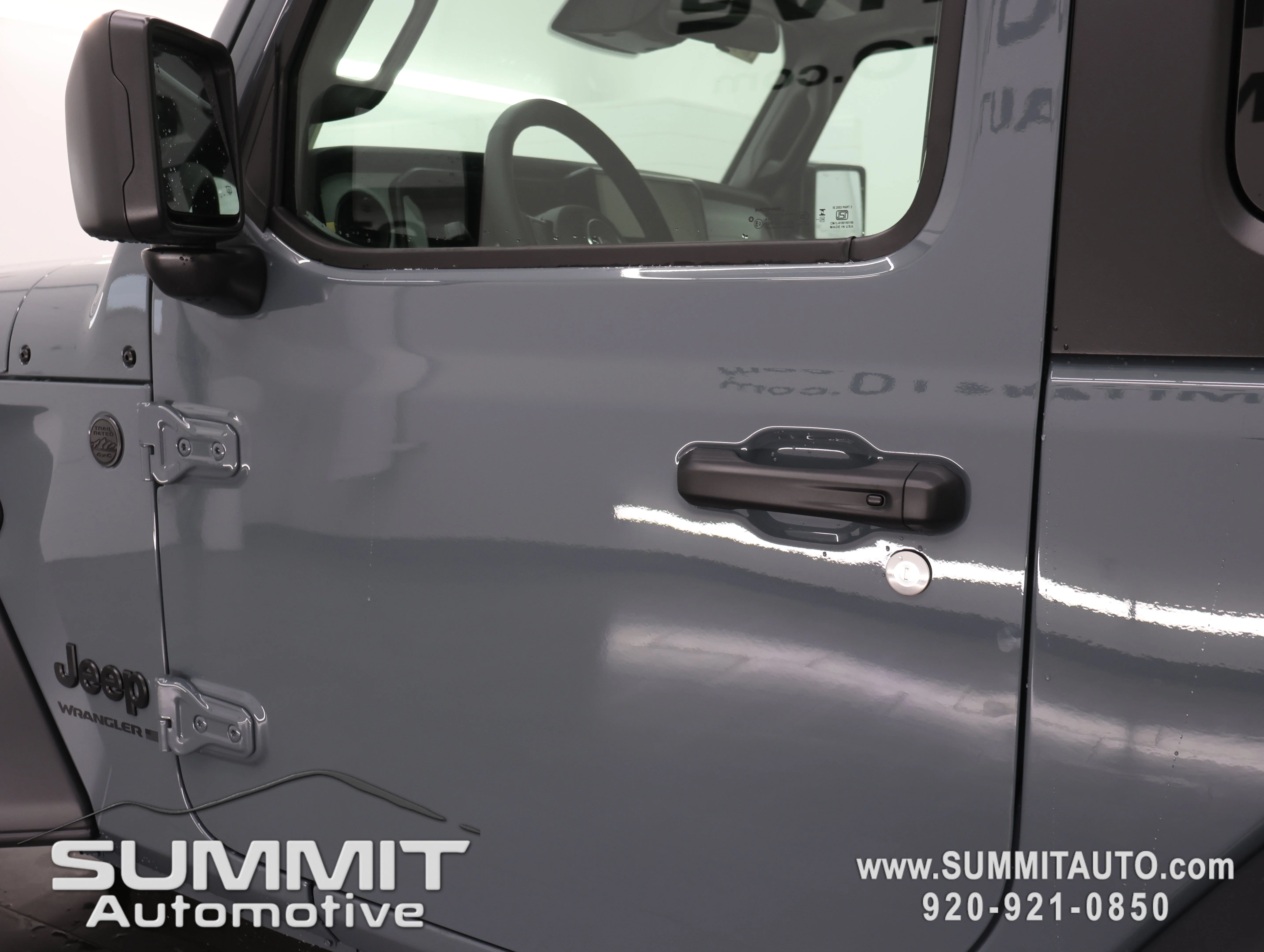 New 2026 Anvil Clear-Coat Exterior Paint Jeep Sport S image 30