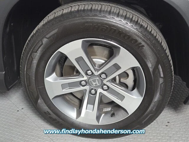 Certified Used 2025 Platinum White Pearl Honda EX-L image 46