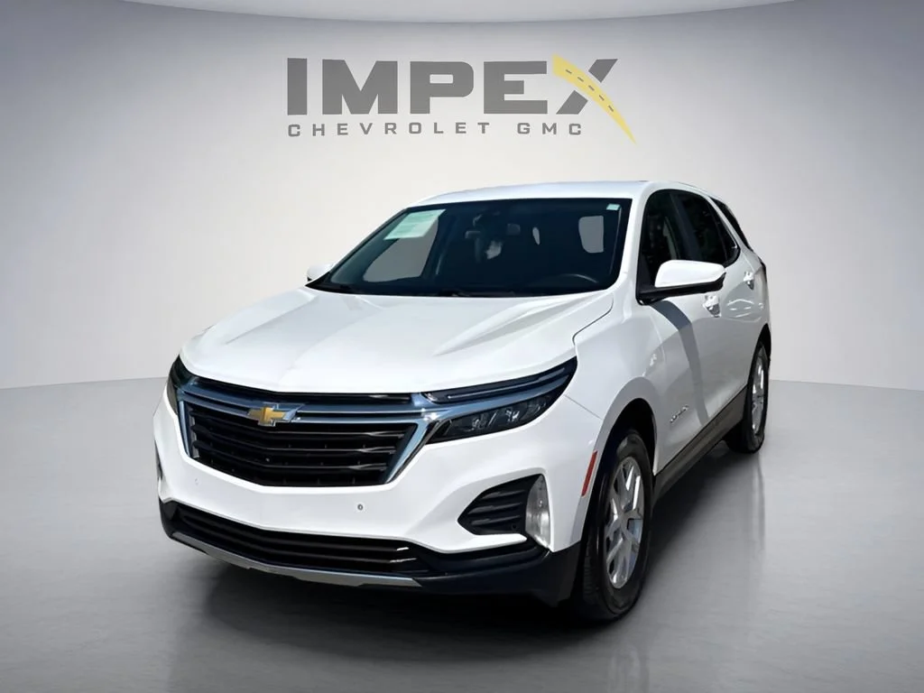 Used 2024 Summit White Chevrolet LT image 1