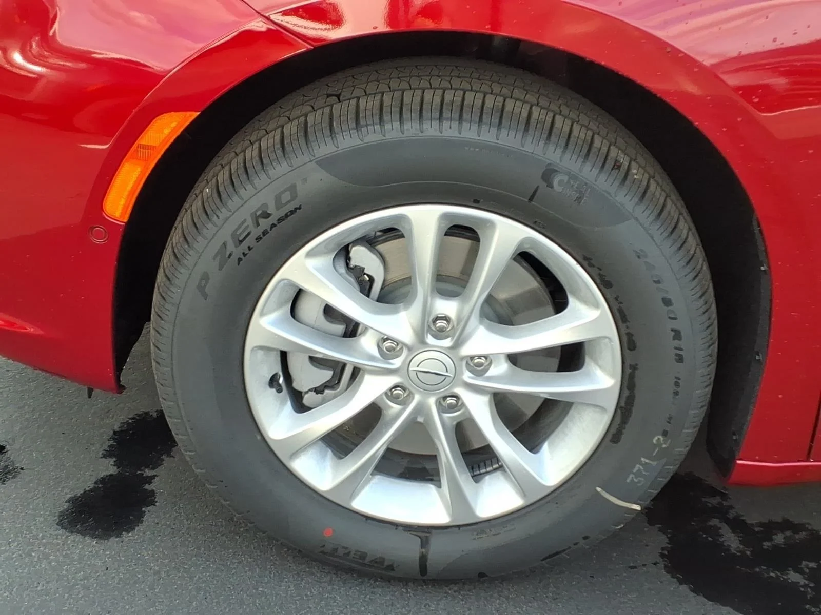 New 2026 Red Hot Pearl-Coat Exterior Paint Chrysler Select image 30