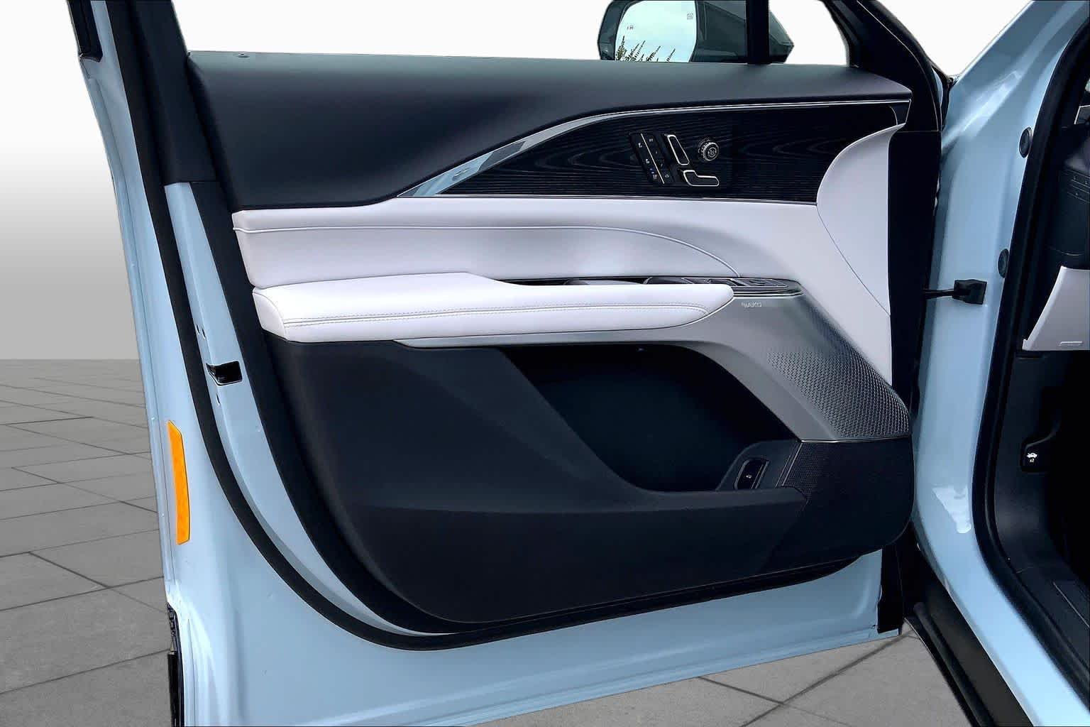 Used 2024 Nimbus Metallic Cadillac Sport image 21