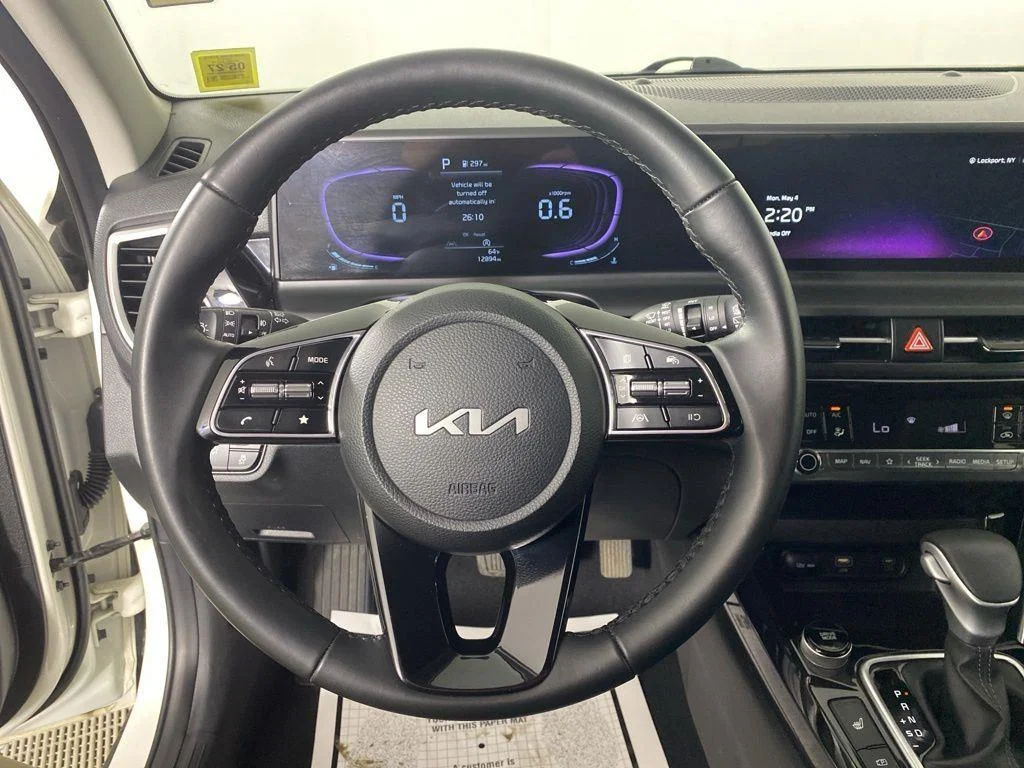 Used 2026 Clear White Kia S image 20