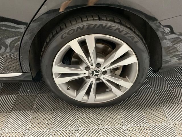 Used 2018 Black Mercedes-Benz C 300 image 43