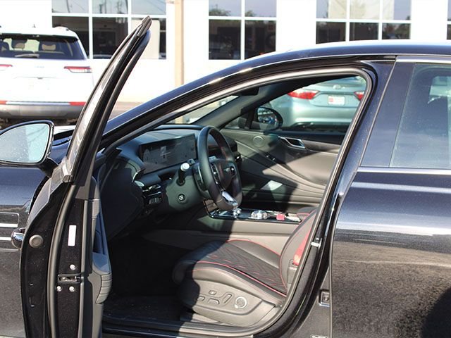 2025 GENESIS G80 Sport Advanced - Photo 12
