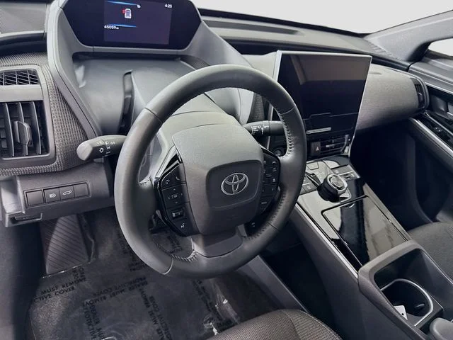 Certified Used 2024 Silver Toyota XLE image 10