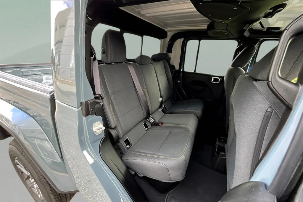 2025 Jeep Gladiator Sport S - Photo 28