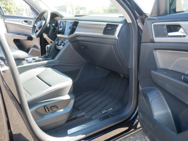 Certified Used 2023 Black Volkswagen SEL image 21