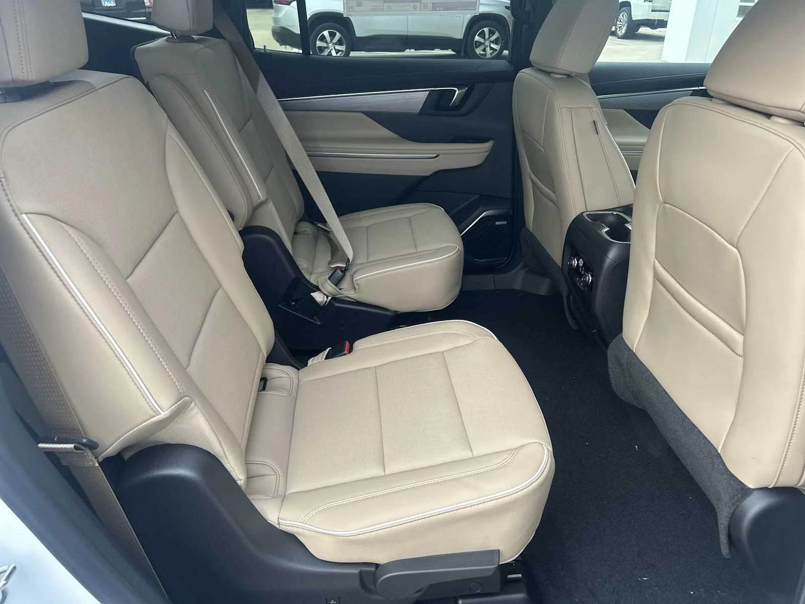 New 2026 Summit White Buick Preferred image 27
