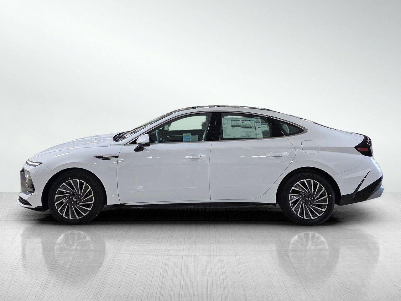 New 2026 Serenity White Hyundai SEL image 4