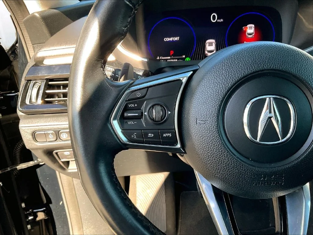 Used 2023 Majestic Black Pearl Acura Technology image 13