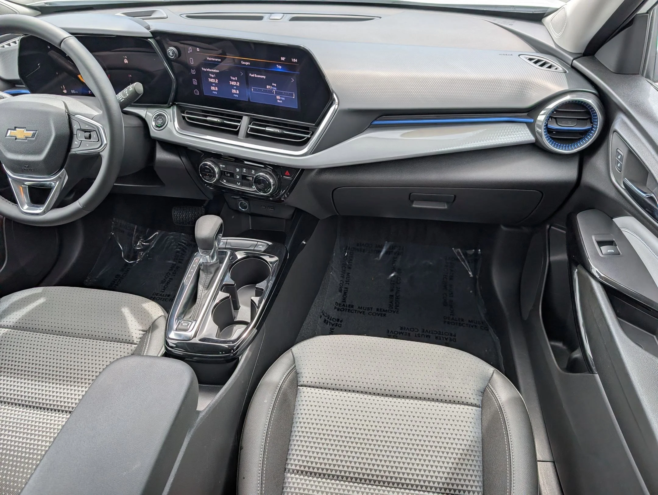 2024 Chevrolet Trax LT - Photo 27