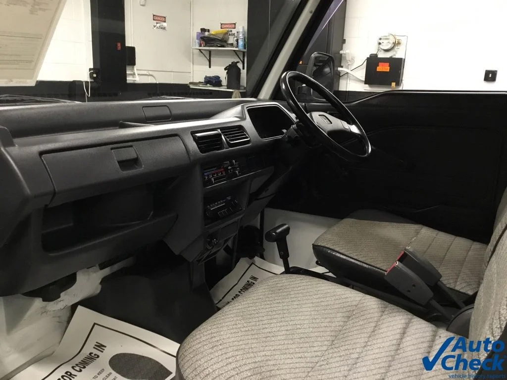 Used 1990 White Honda SDX image 21