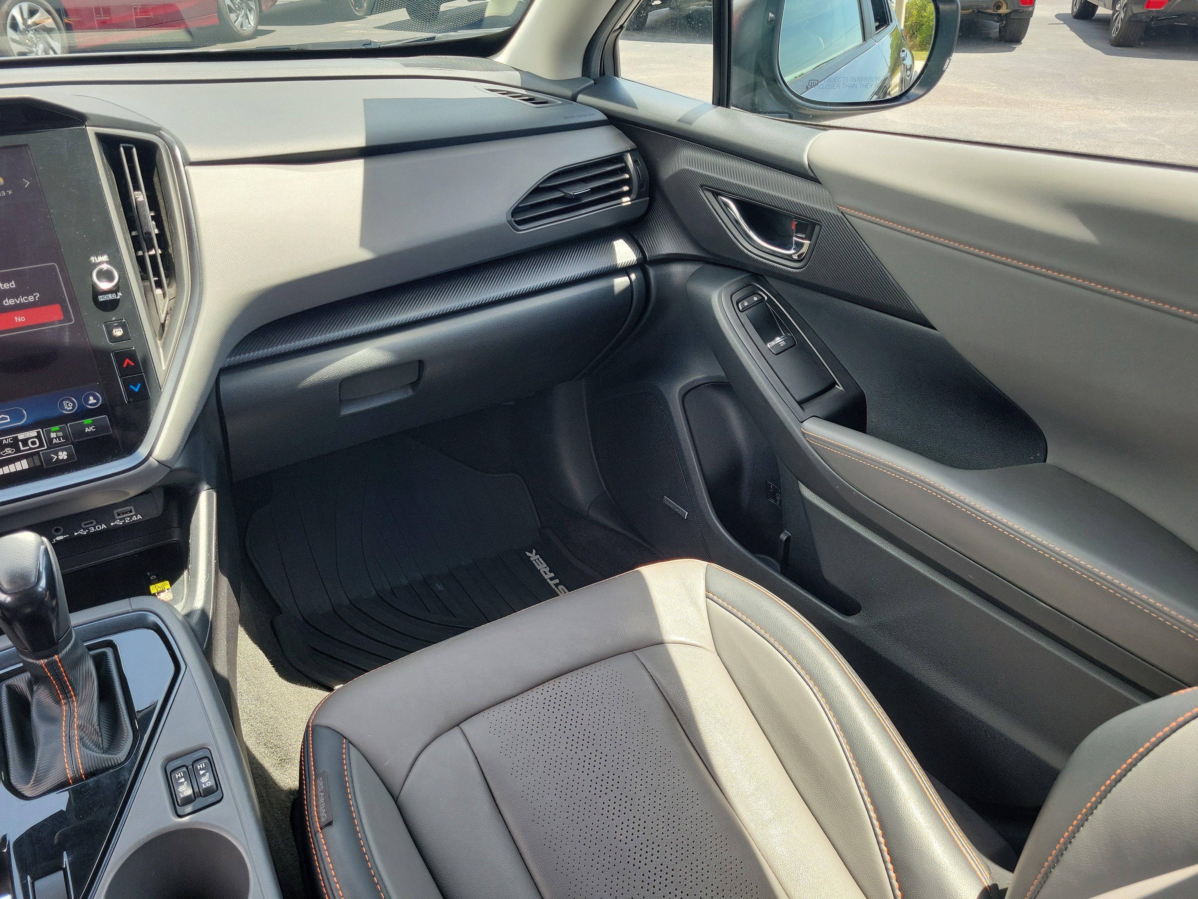 Used 2024 Magnetite Gray Metallic Subaru Limited image 17