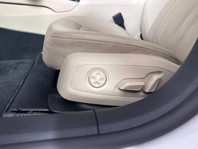 Used 2022 White Audi Premium Plus image 22