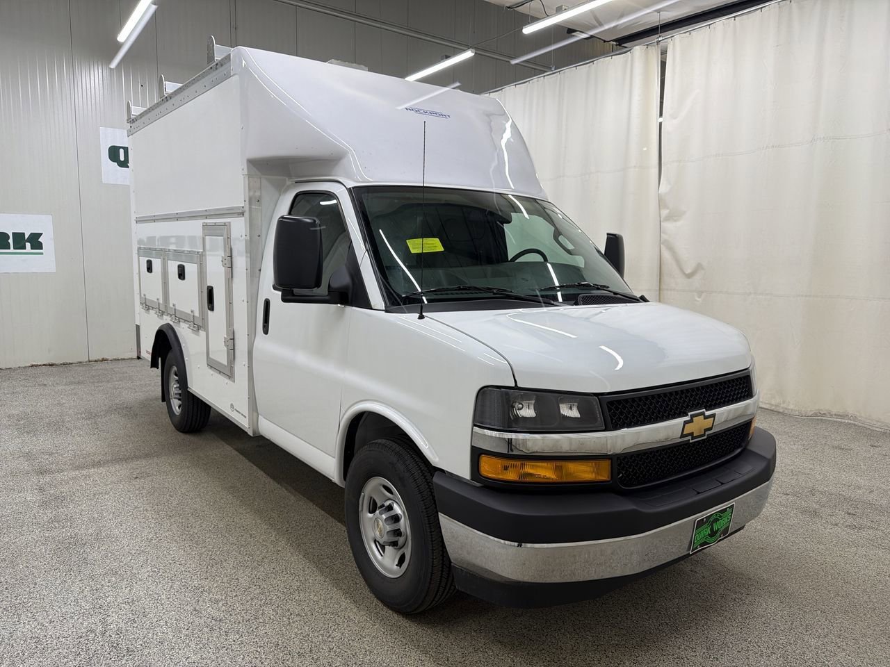 2026 Chevrolet Express Cutaway Base
