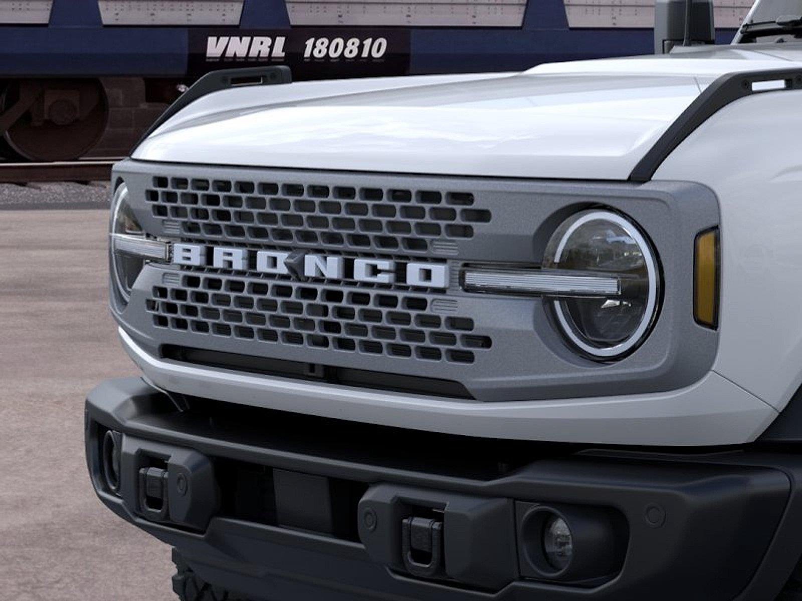 New 2026 Oxford White Ford Badlands® image 19