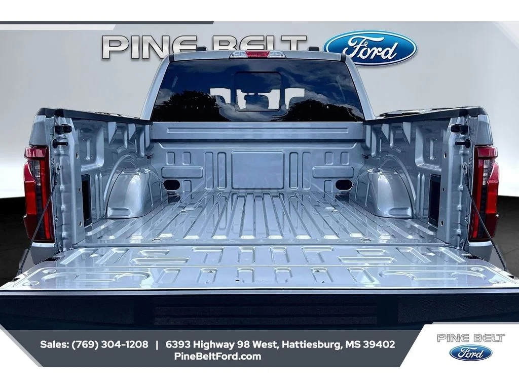 New 2026 Iconic Silver Metallic Ford XLT image 12